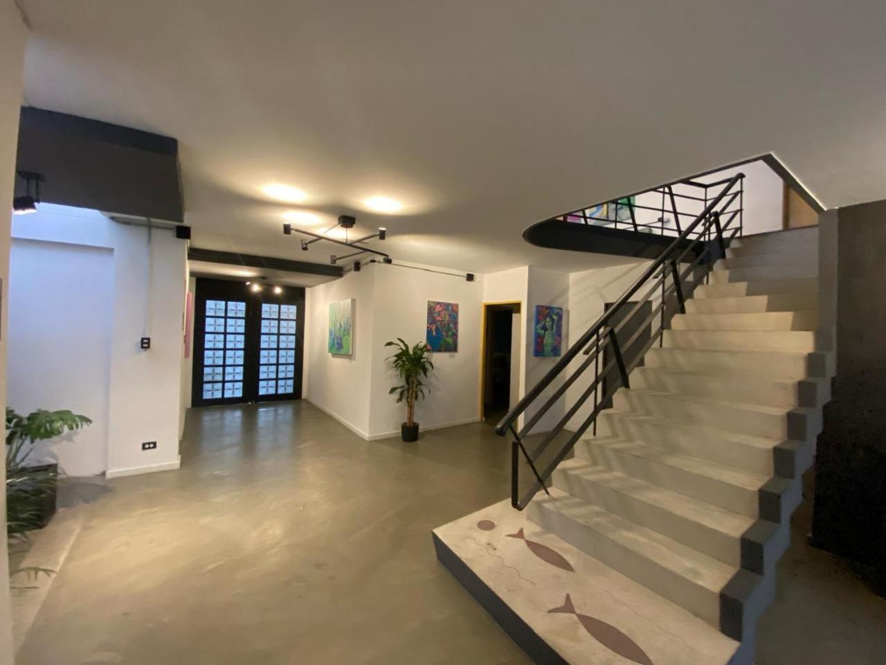 Casa Mosaiko Primer Parque Laureles ميديلين المظهر الخارجي الصورة