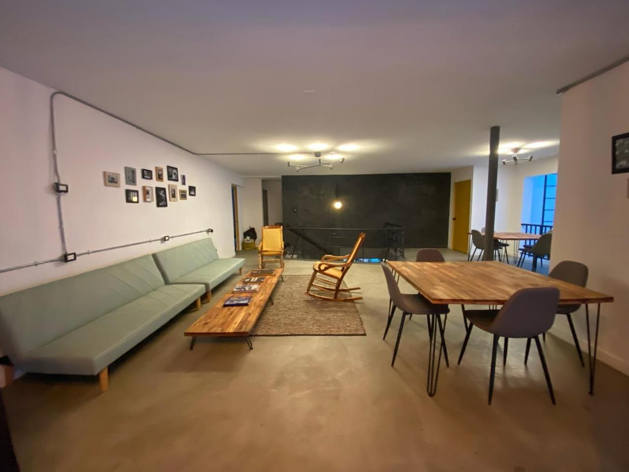 Casa Mosaiko Primer Parque Laureles ميديلين المظهر الخارجي الصورة